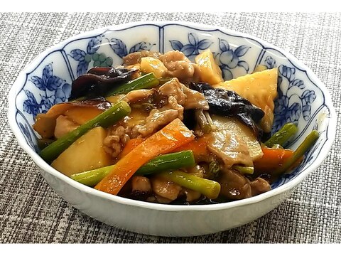 わらびとたけのこの豚黒酢炒め★動画あり★